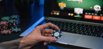 Kan esports og poker lære hinanden noget?