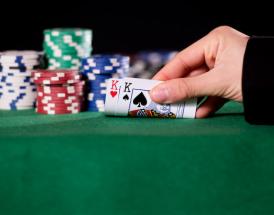 Her kan du spille poker i Danmark – en hyggelig guide til landets kendte pokersteder